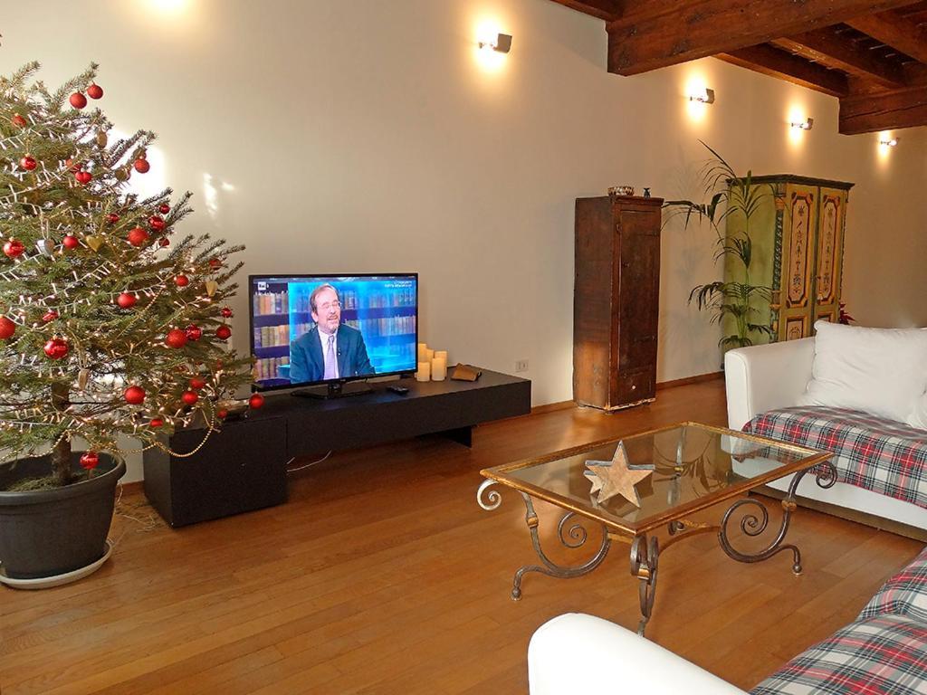 New Charme & Luxury - Sosa Residence In The Heart Of Udine Dış mekan fotoğraf