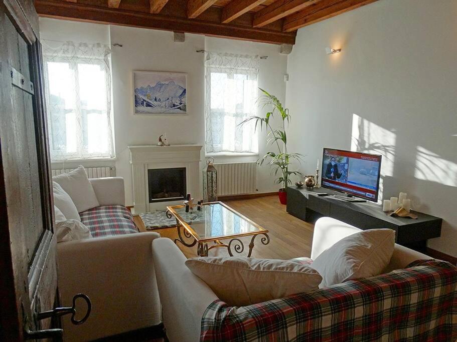 New Charme & Luxury - Sosa Residence In The Heart Of Udine Dış mekan fotoğraf